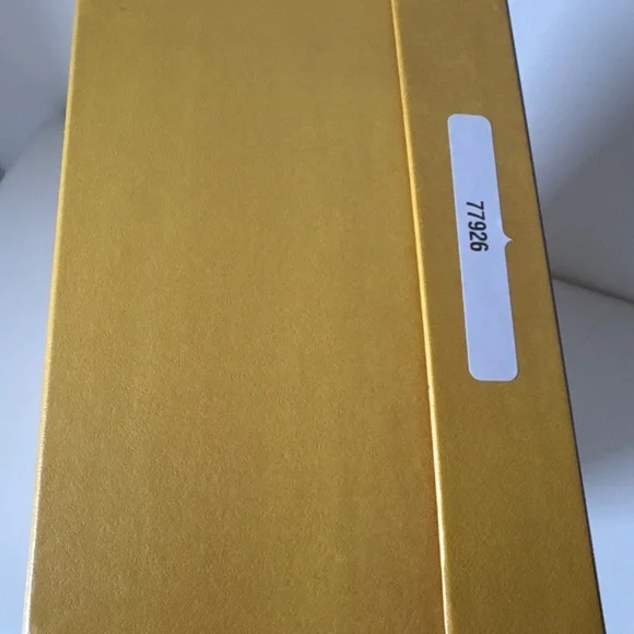 FENDI Shoe Box with Tissue Paper - Picture 8 of 12